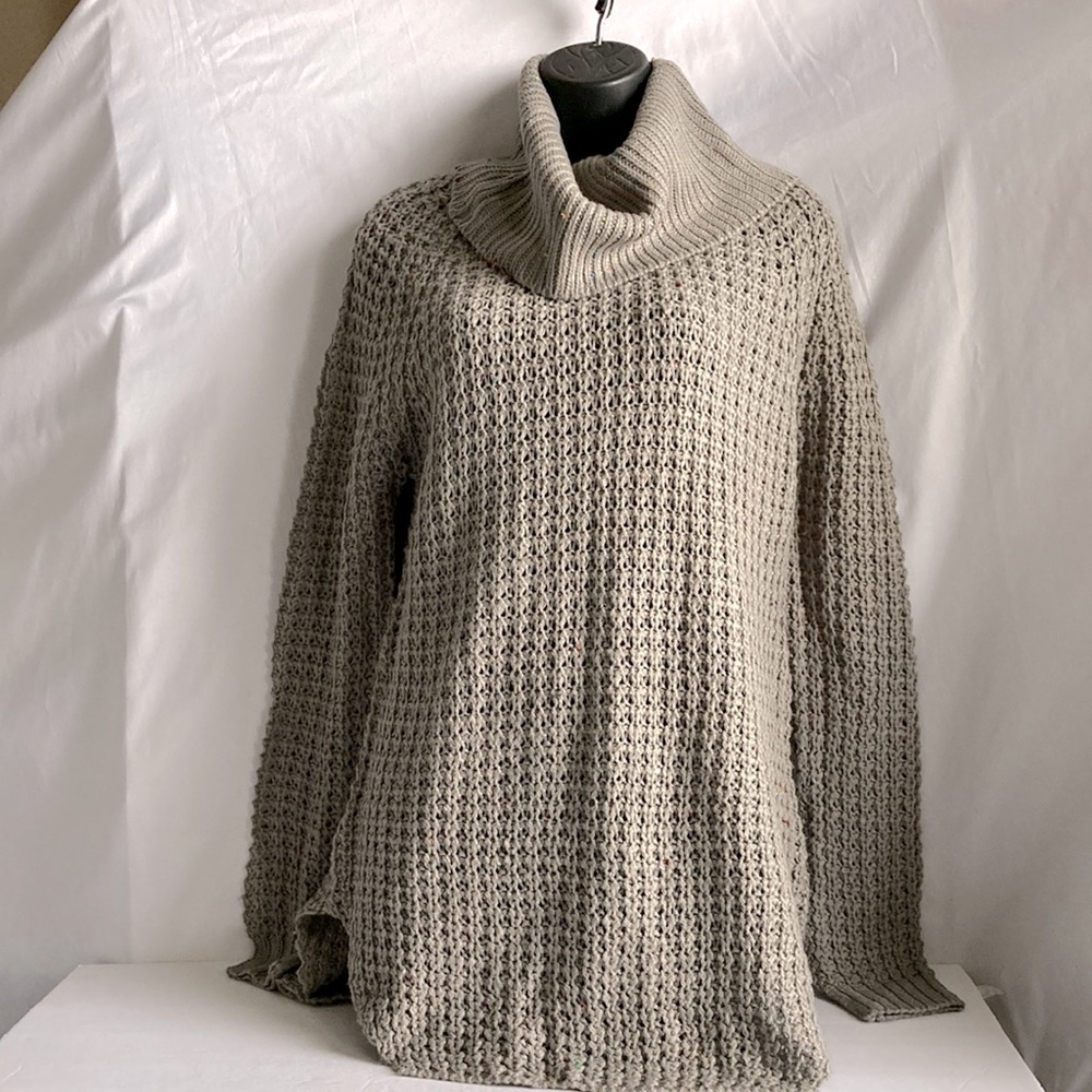 Rue 21 Gray Speckled Pullover Sweater Size Medium
